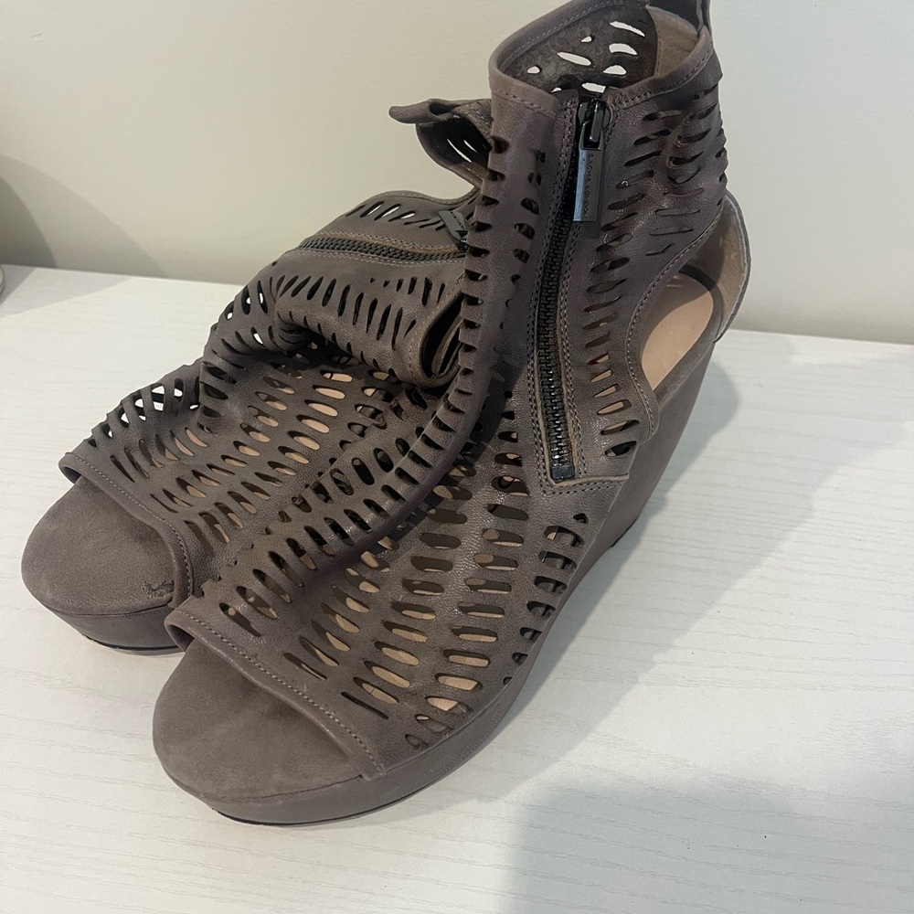 Sacha London Gray Woven Sandals with Zipper
